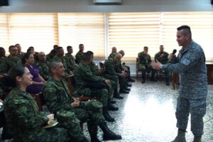 Amena reunión informativa del Club Militar en Tolemaida